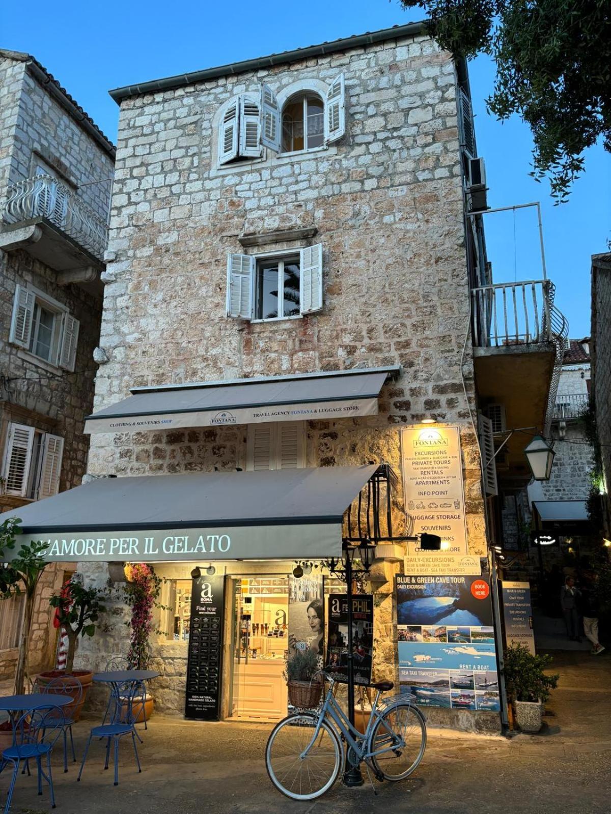Riva Yacht Hvar Town Apartment Exterior photo